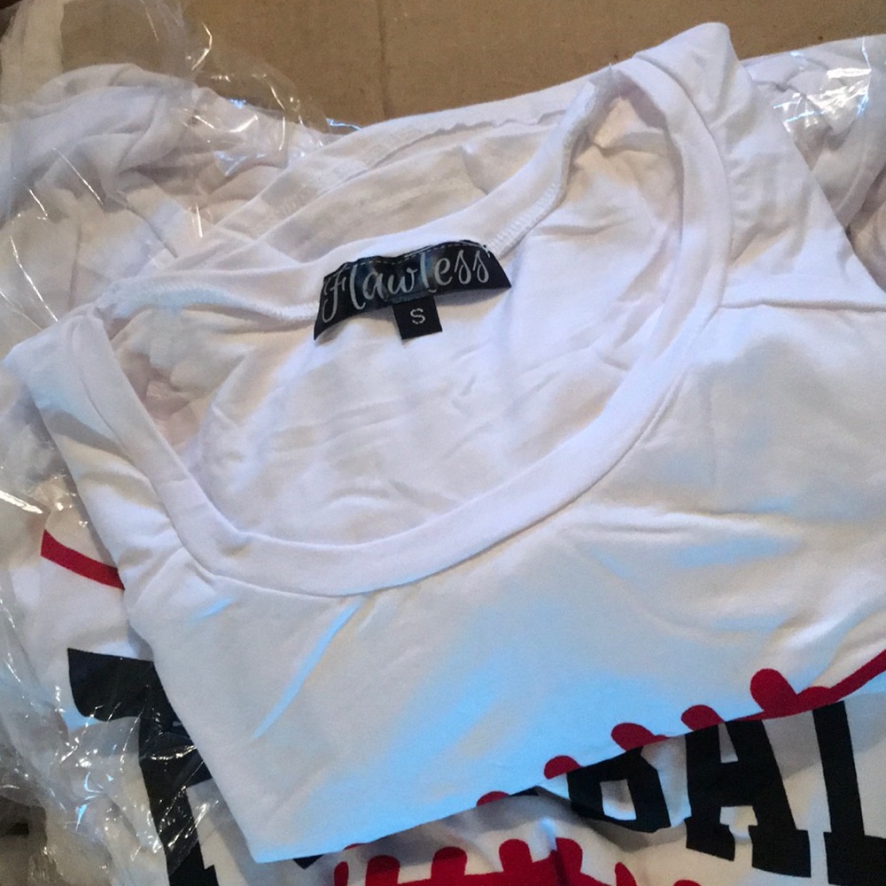 Clearance*** Last one!Football Mom Tee! Very soft! - Picture 6 of 8